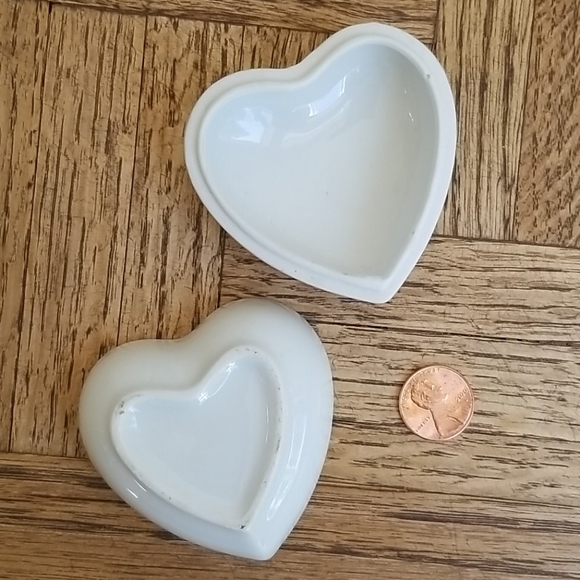 Heart Jewelry Box - Picture 2 of 2